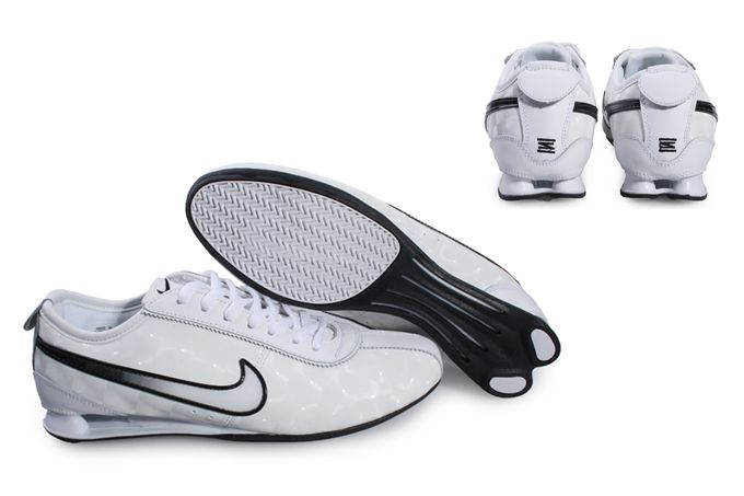 chaussure shox rivalry pas cher
